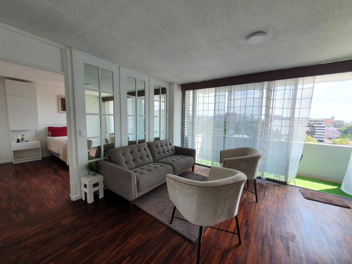 Apartamento Avenida Reforma Ciudad De Guatemala Kültér fotó