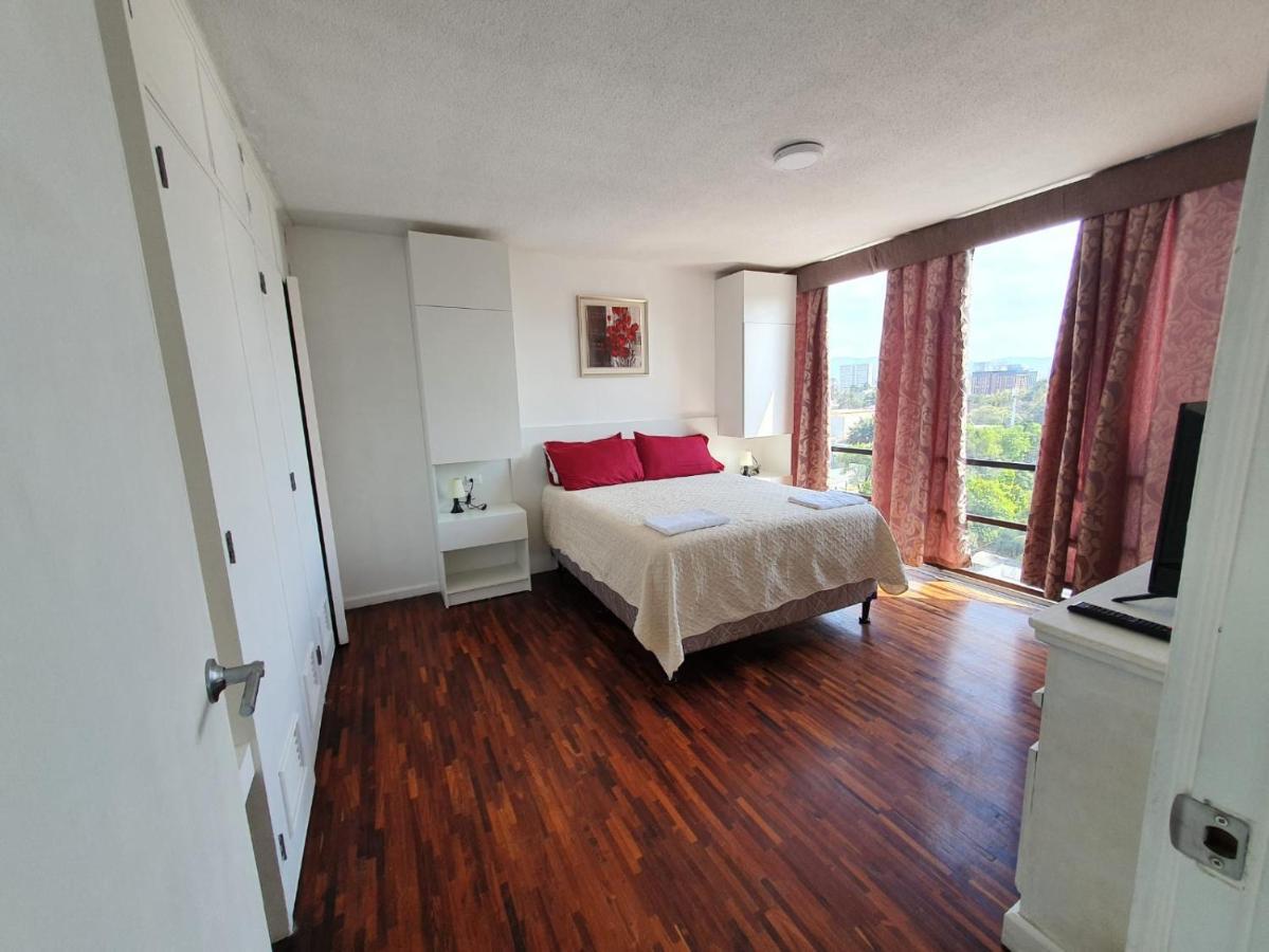 Apartamento Avenida Reforma Ciudad De Guatemala Kültér fotó